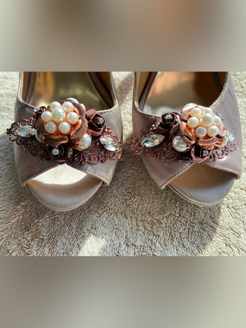 Badgley Mischka Anita Satin Jeweled Slingback Platform Pumps - Size 8 - Picture 2 of 5